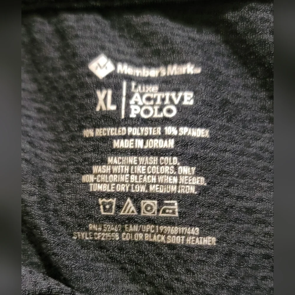 2 Members Mark Active Polo t-shirts - Textured Jacquard - 1 Gray/ 1 Black - Picture 5 of 6